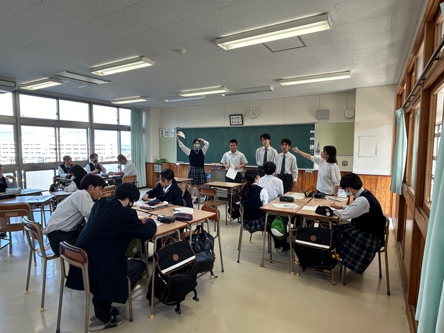 ３年２